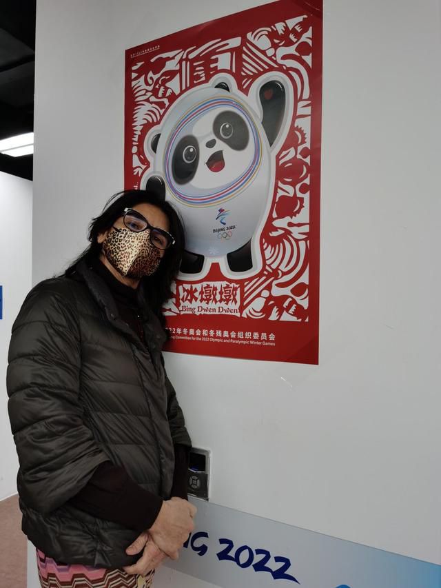其中《流浪地球》特效团队耗时两年半，完成了由一亿多个面组成的;天价CG角色赤发鬼，突破了世界级的特效难题